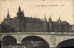VINTAGE POSTCARD Paris the Caretaker's lodge Boat Barge