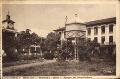 VINTAGE POSTCARD Sanatorium F Draper Tronget Kiosk of High the Speakers