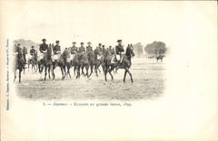 CPA Cheval Equitation Hippisme Saumur Ecuyers en grande tenue 1899