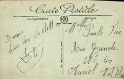 CPA Maillots de bains Femme Sourire de baigneuse