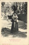 CPA Folklore Pyrenees Ariegeoises Jeune Bethmalaise 