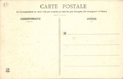 CPA Folklore Pyrenees Ariegeoises Jeune femme de Bethmale 