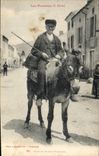 CPA Folklore Pyrenees Type de paysan pyreneen Ane mule