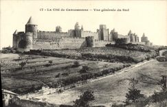 CPA La Cite De Carcassonne Vue Generale Du Sud