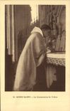 VINTAGE POSTCARD low Mass the communion of the priest