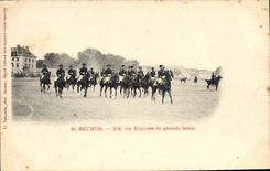 VINTAGE POSTCARD Horse Hippisme Saumur MM riders in great behavior