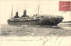 CPA Bateau Paquebot Le Havre Le Transatlantique La Savoie 