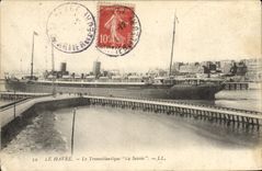 CPA Bateau Paquebot Le Havre Le Transatlantique La Savoie 