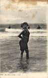 VINTAGE POSTCARD Woman Bathing suit With the sea bathings