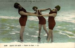 VINTAGE POSTCARD Woman Bathing suit of sea Pleasures of the bath