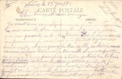 CPA Militaria Verdun la cour de l'hotel de ville Obus de 420 allemand 