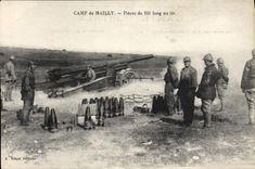 CPA Militaria Camp de Mailly Pieces de 155 long au tir 