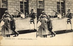Vehículo ligero blindado inglés de la guerra 1914 de Militaria de la POSTAL de la VENDIMIA