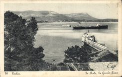 VINTAGE POSTCARD Toulon Roads the Great Master key Boat