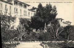 VINTAGE POSTCARD Hyeres Large Hotel of the Mount of the Birds gardens