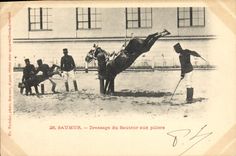 CPA Cheval Hippisme Saumur Dressage du sauteur aux piliers 