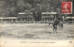 VINTAGE POSTCARD Horse Hippisme Saumur Carousel military Taken again of the jumpers