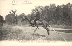 VINTAGE POSTCARD Horse Hippisme Saumur Jump of a barrier of the fields