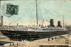 CPA Bateau Paquebot Le Havre en cale seche Le Havre 