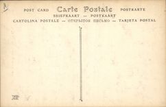 CPA Folklore Jeune femme basquaise 