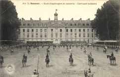 CPA Cheval Hippisme Saumur Ecole d'application de cavalerie Carrousel militaire 