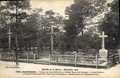 VINTAGE POSTCARD Militaria Bataille of the Marne Fere Champenoise Falls from under officers and Route soldiers of Normee