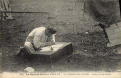 CPA Militaria Le courrier a la famille 