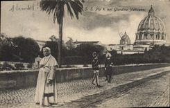 VINTAGE POSTCARD Pope S Pio X nel Giardino Vaticano