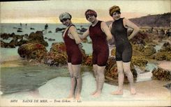 VINTAGE POSTCARD Woman Bathing suit Sea bathings Three Graces