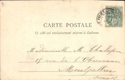 CPA Folklore Pyrenees Costumes du pays Gorse Marchande de lait 