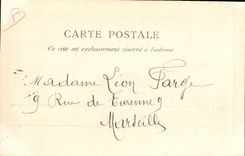 CPM Cinema Monsieur R Bertin l'homme protee presentant son numero