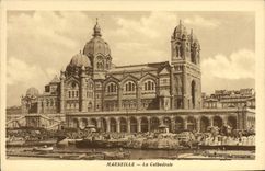 CPA Marseille La Cathedrale 