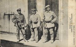 VINTAGE POSTCARD Militaria Luneville German Soldiers