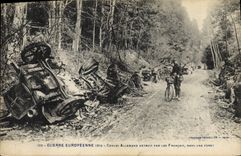 VINTAGE POSTCARD Militaria German Convoy destroyed by the French in a drill