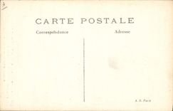 El Monseigneur Marbeau Eveque de Militaria de la POSTAL de la VENDIMIA de Meaux visita la iglesia de Barcy Bataille del Marne