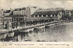 CPA Militaria Un pont provisoire a Lagny