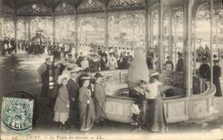 VINTAGE POSTCARD Vichy Hydrotherapy the palate of the sources