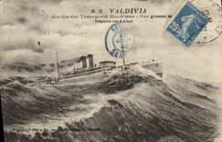 VINTAGE POSTCARD Boat S Valdivia Co Gle of the Maritime transport by heavy sea