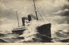 CPA Bateau Steamer sortant par gros temps