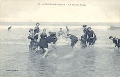 VINTAGE POSTCARD Woman Bathing suit the shower forcee Scenes of beach