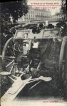 VINTAGE POSTCARD Militaria Weaponry taken to the Germans open Cylinder head of a field gun of 77