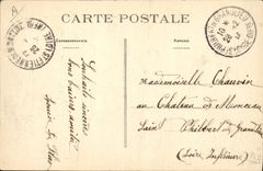 CPA Militaria Artilleurs anglais et leurs canons revenant du front