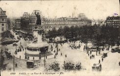 CPA Paris La Place de la Republique