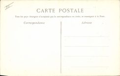 VINTAGE POSTCARD Flags the flag of the Sacring Paris Heart