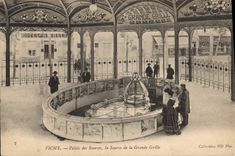 VINTAGE POSTCARD Hydrotherapy Vichy Palate of the Sources the source of the large grid