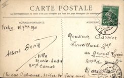 CPA Thermalisme Vichy Source des Celestins