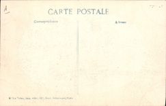 CPA Lutte Soldats anglais s'amusant entre eux apres une rude journee Lutte