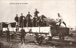 CPA Militaria Canons pris a l'ennemi