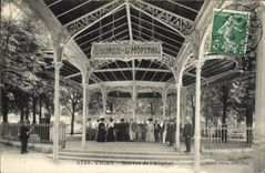 CPA Thermalisme Vichy Source De I'Hopital