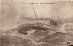 CPA Bateau Paquebot Dans la bourrasque